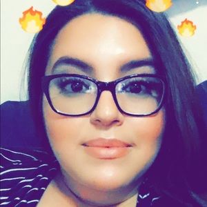 Meet your Posher, Miriam